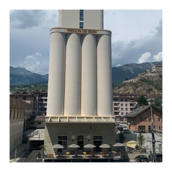 Le Sil'o - Bar et restaurant au centre de Sion